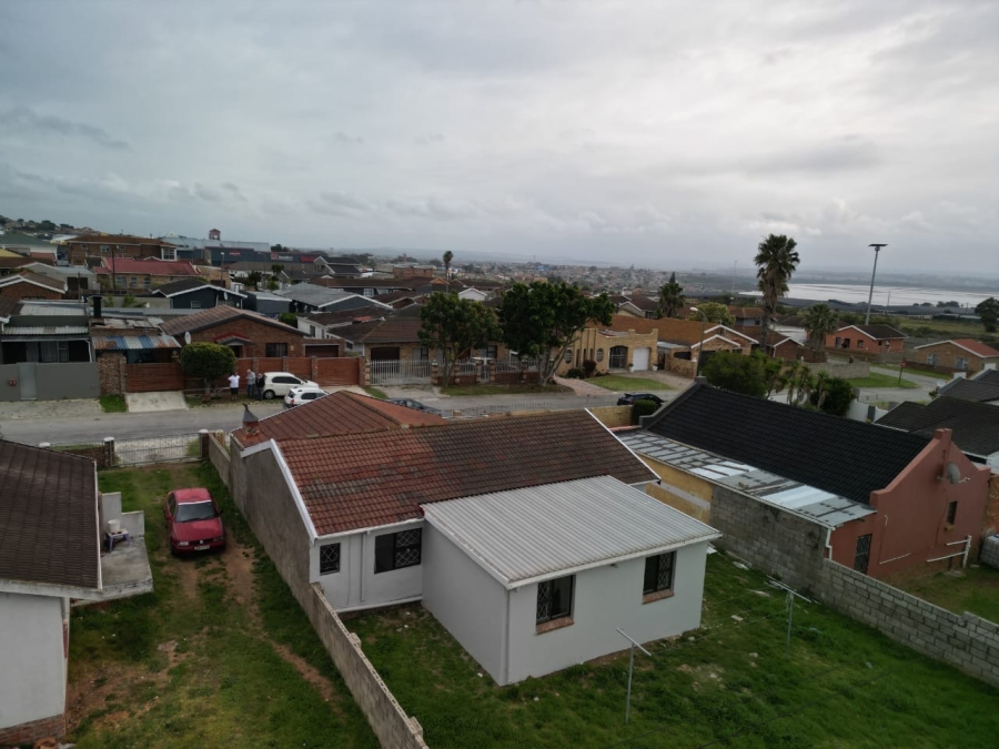 3 Bedroom Property for Sale in Hillside Eastern Cape